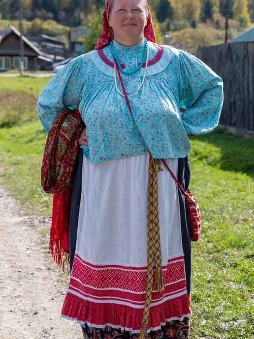 Елена Чешерогова