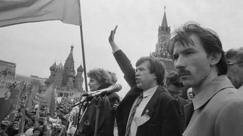 Виктор Анпилов на митинге в Москве
