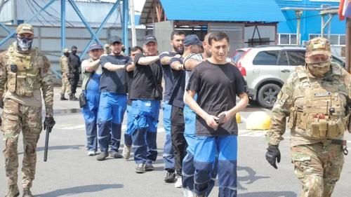 Полицейский рейд против мигрантов в Балашихе (Подмосковье)