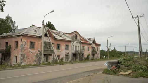По Уралу прошел масштабный ураган. Один из наиболее пострадавших городов — Кушва Свердловской области
