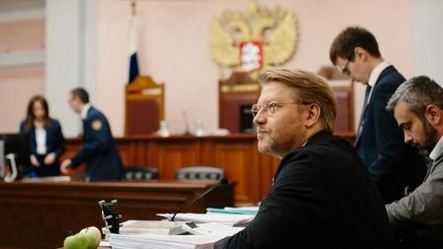  Единственную антивоенную партию “Яблоко” сняли с выборов, но в некоторых одномандатных округах баллотируются кандидаты от «Яблока»