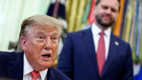 Дональд Трамп и Джей Ди Вэнс 