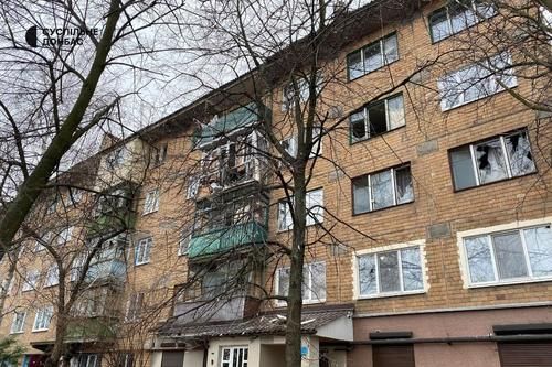 Последствия обстрела жилого дома в Константиновке